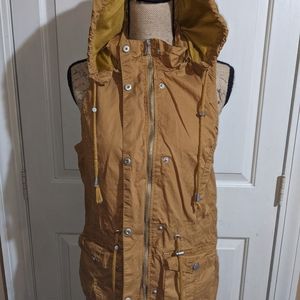 Snobbish Collection Utility Vest with removable hood. Women's Size Large